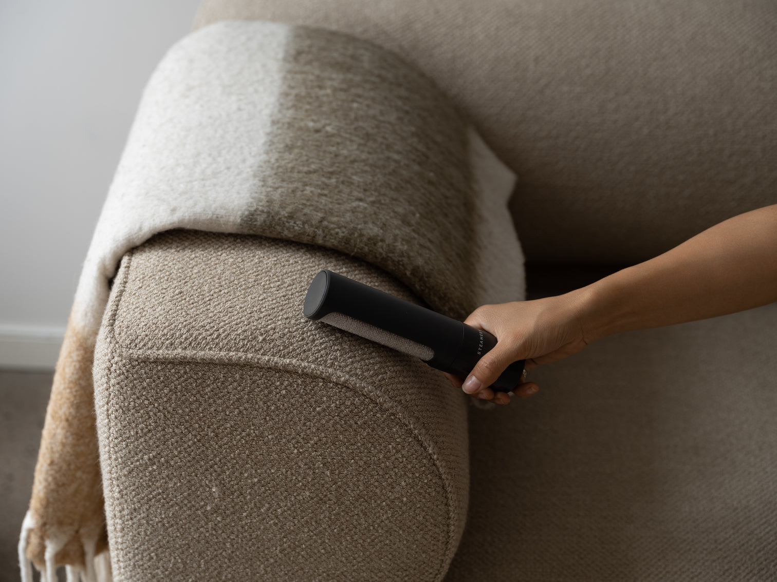 Steamery Fabric Care Brush