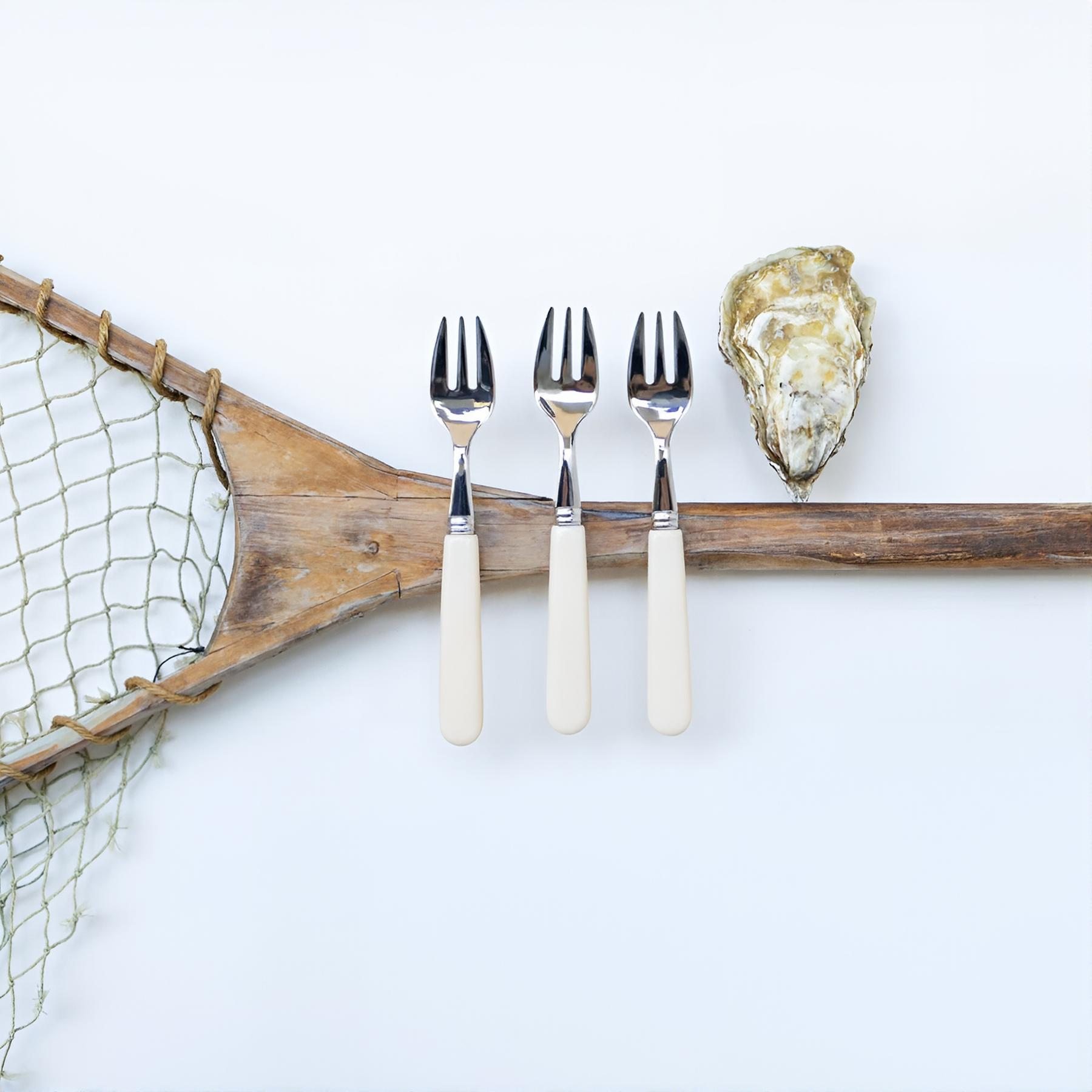 POP fish cutlery