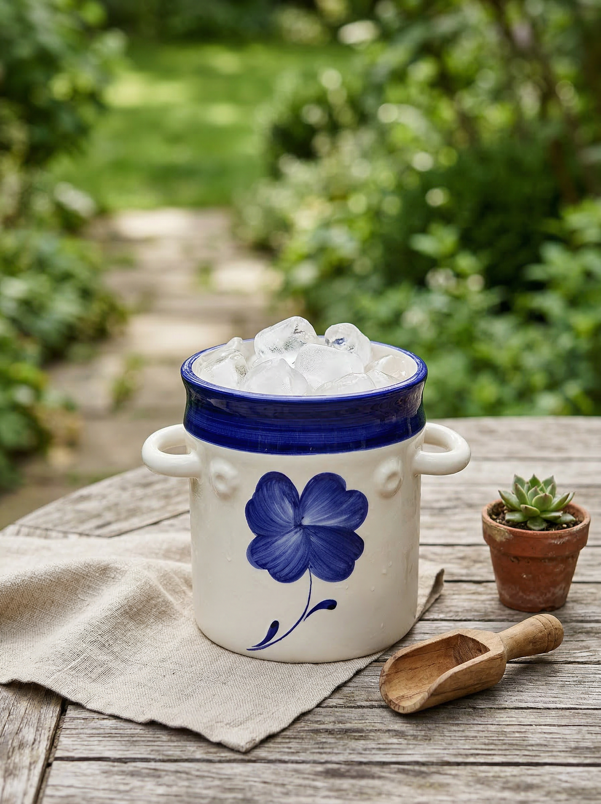 Casa López Wish Me Luck Ceramic Ice Bucket - View 2 - Nahia Home